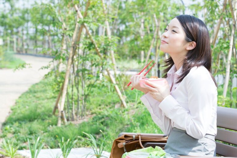 【夏のお弁当NG食材】生野菜、煮物、あとひとつは？暑い時期のお弁当づくりのNGアクションを解説