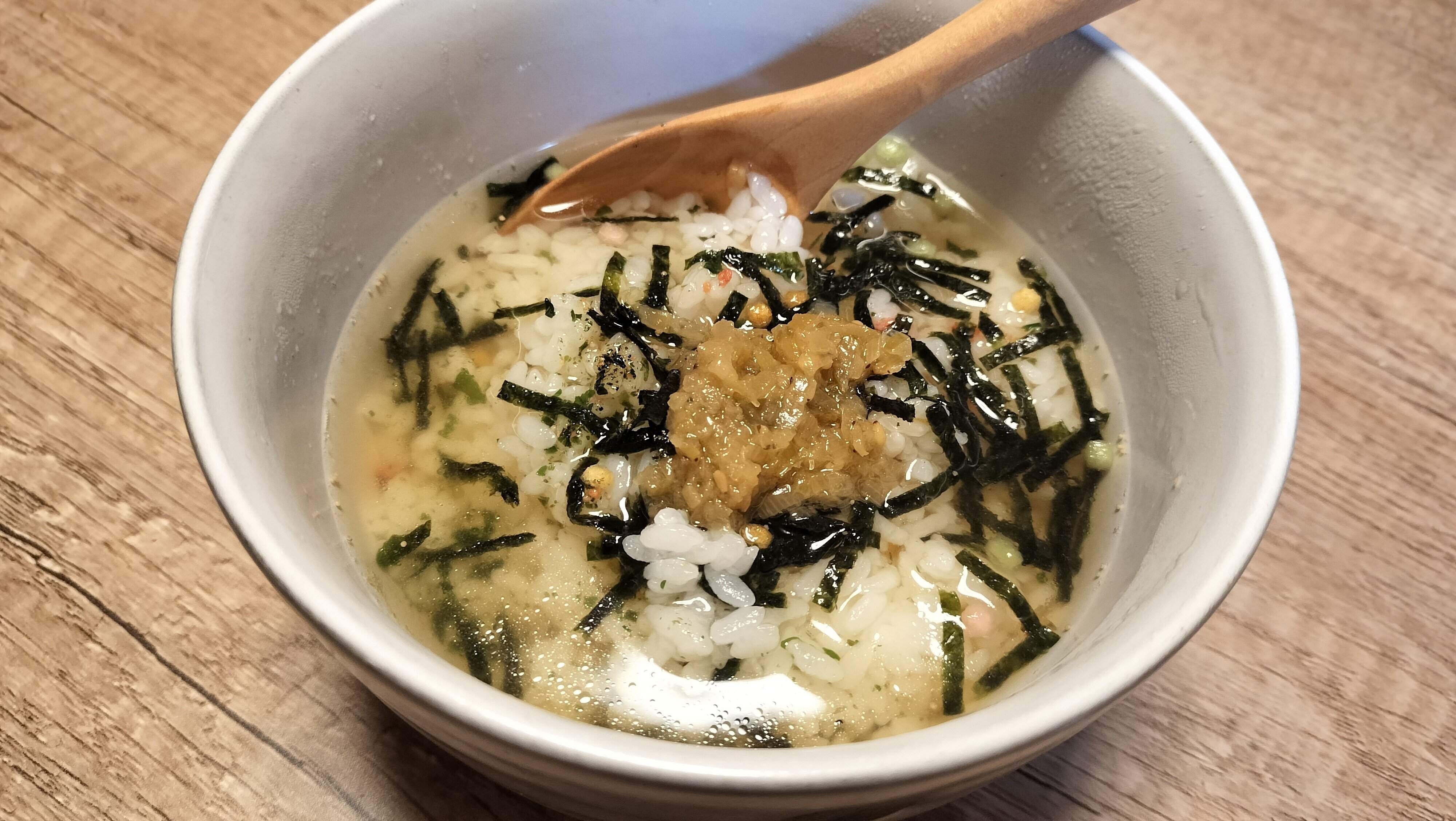 お茶漬けにいれた塩葱醤