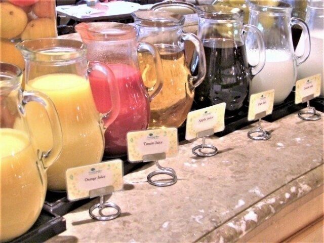 その「飲み物」で大丈夫？管理栄養士が実践する、食欲が抑えられて太りにくくなる選び方と飲むタイミングとは？