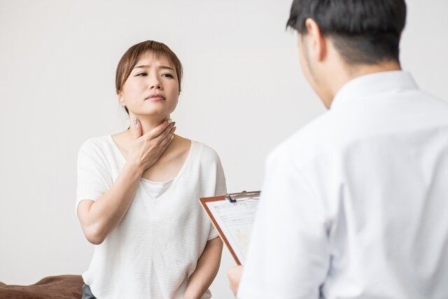 喉の診察