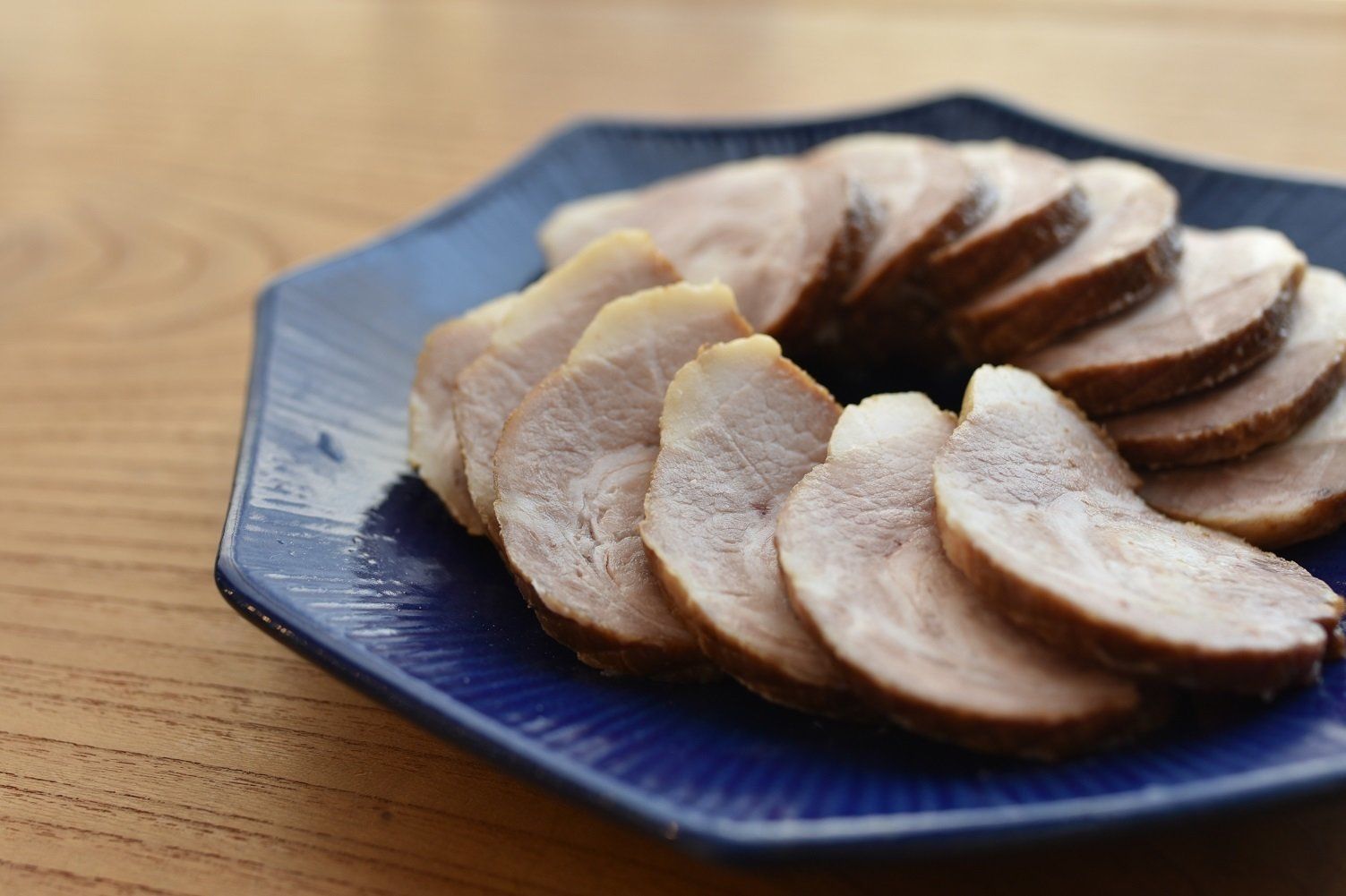 つくるのに少し時間はかかりますが、本格チャーシューができます。