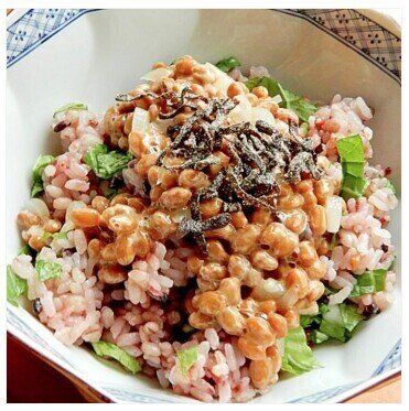 ５分！？昔の朝ごはん風❤白菜揉み入り納豆丼