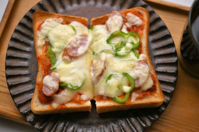 ピザトーストのレシピ / 家で喫茶店で出てくるような美味しいピザトーストを！