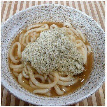 とろろ昆布のうどん