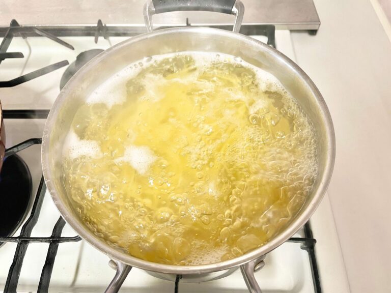 「パスタのゆで汁」はそのまま捨てないで！じつはまだまだ活用できるんです