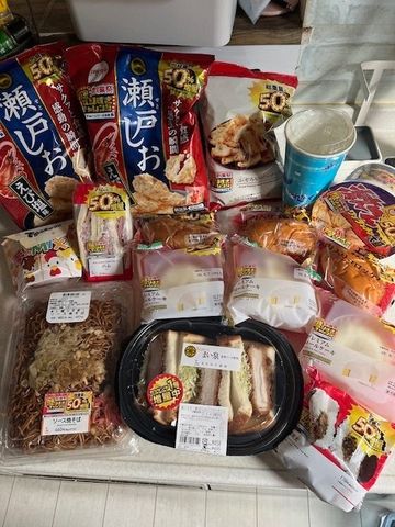 【ローソン】またやって来ました！大人気企画の盛りすぎチャレンジに参戦してみた！