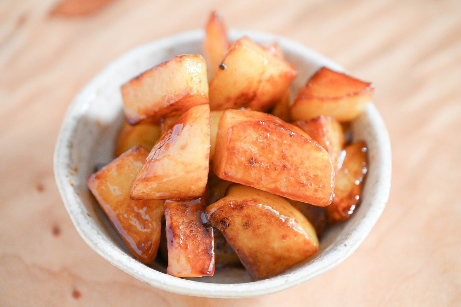 ジャガイモの甘辛バター炒め