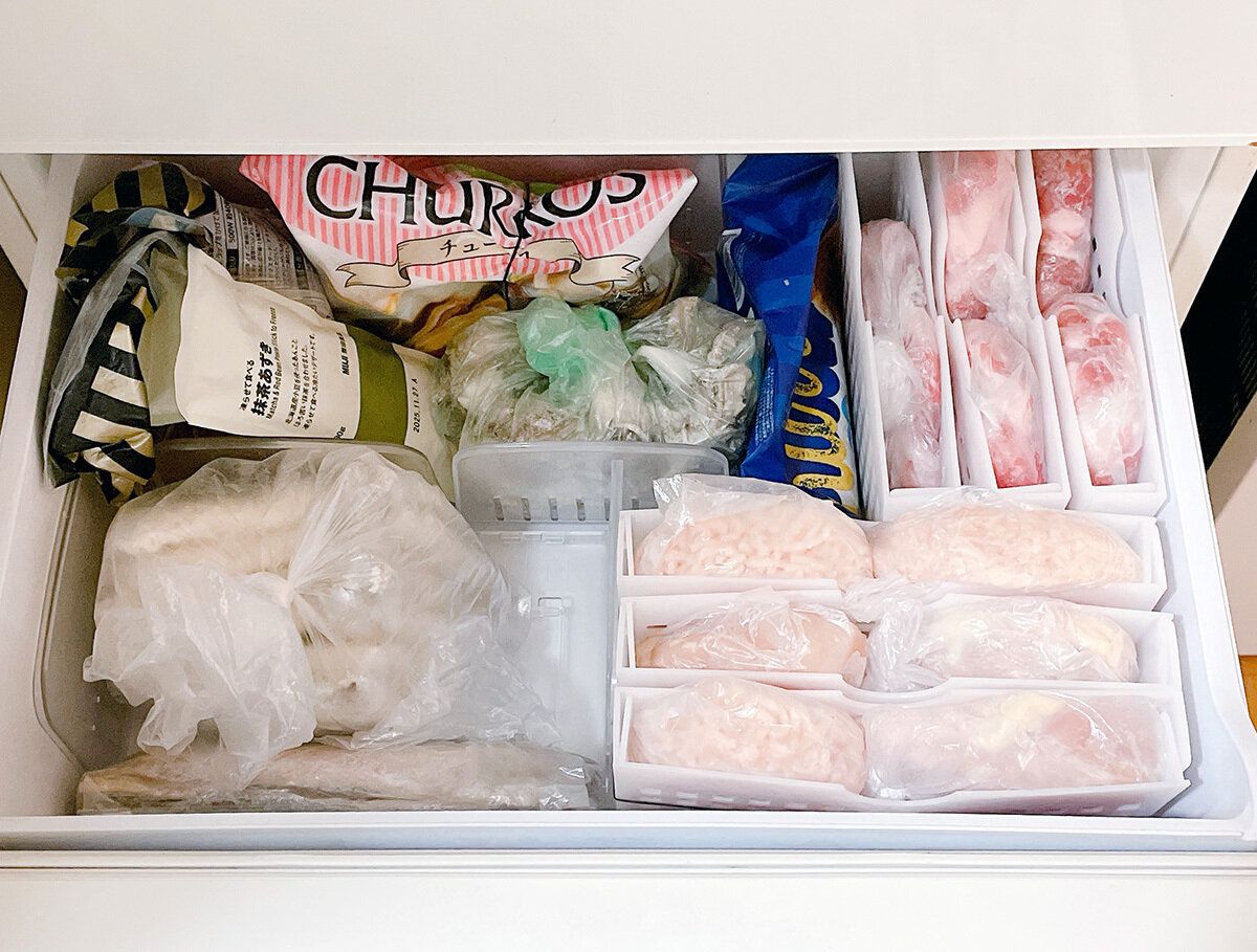 冷凍庫は立てる収納がベスト