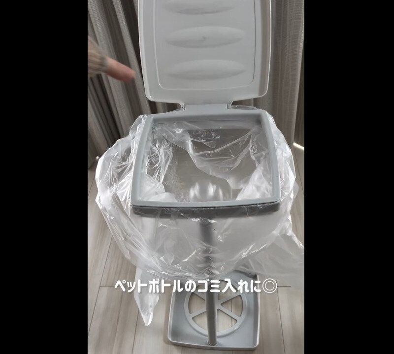 【ダイソー】飛ぶように売れてる！ゴミ袋ホルダー