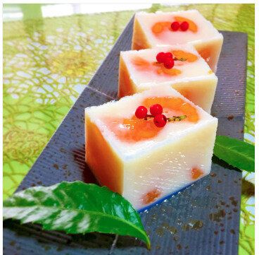 家族絶賛!みかんドッサリ♪ミルク寒天