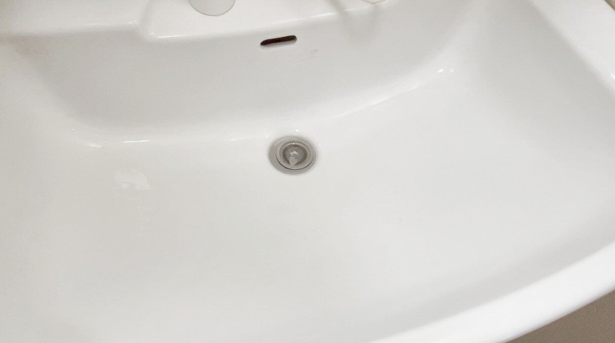 輝く洗面ボウル