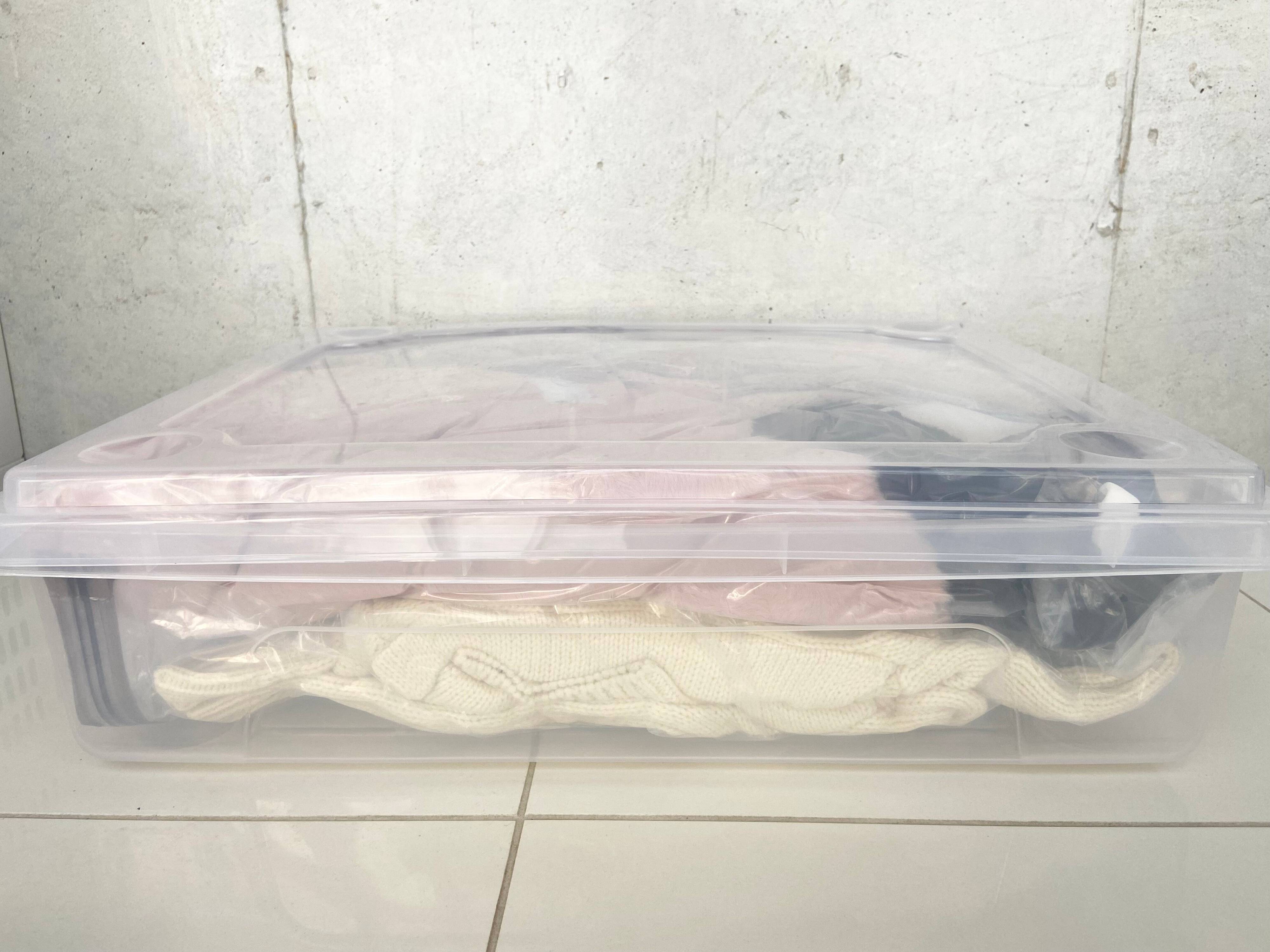 ダイソー　ベッド下収納ケース（ワイド、フタ付） JANコード：4550480690773