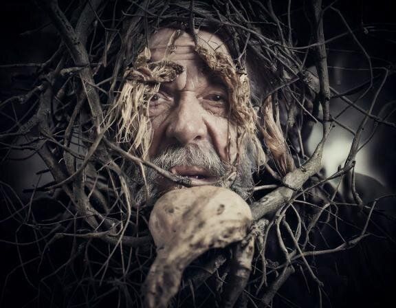 【夢占い】変質者の夢の意味とは？シチュエーション別に徹底解説！