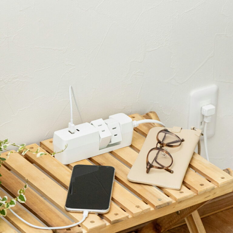 【4個口】電源タップのおすすめ6選！後悔しない選び方も紹介