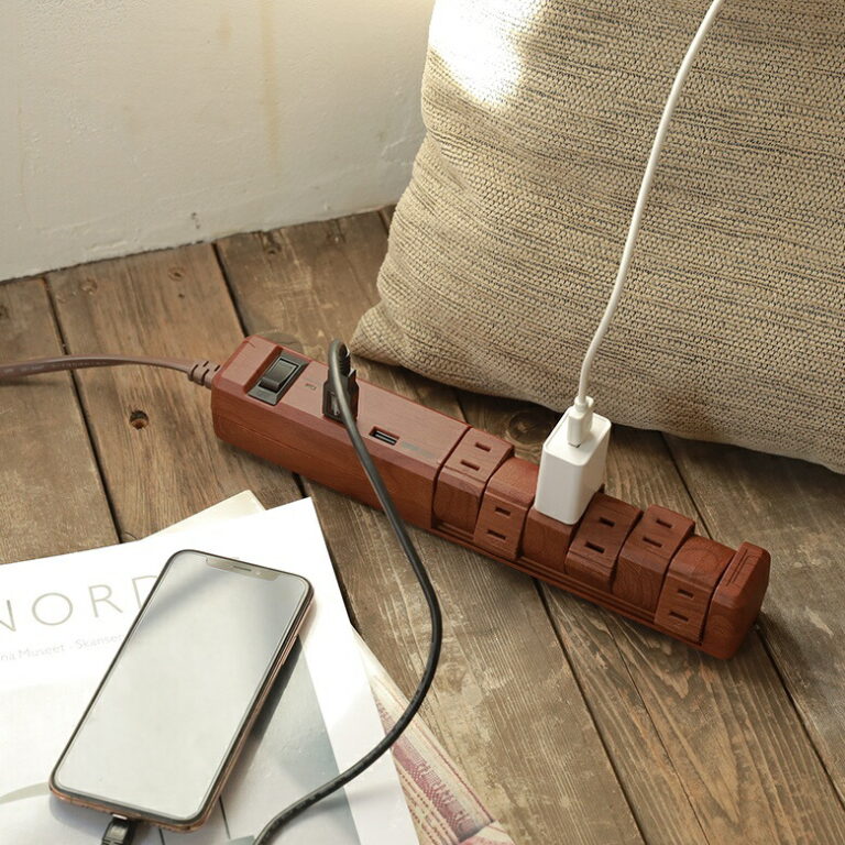 【6個口以上】電源タップのおすすめ6選！メリットや選び方も紹介