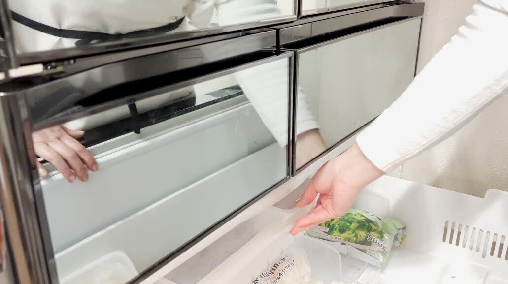 冷蔵庫の中身をチェック