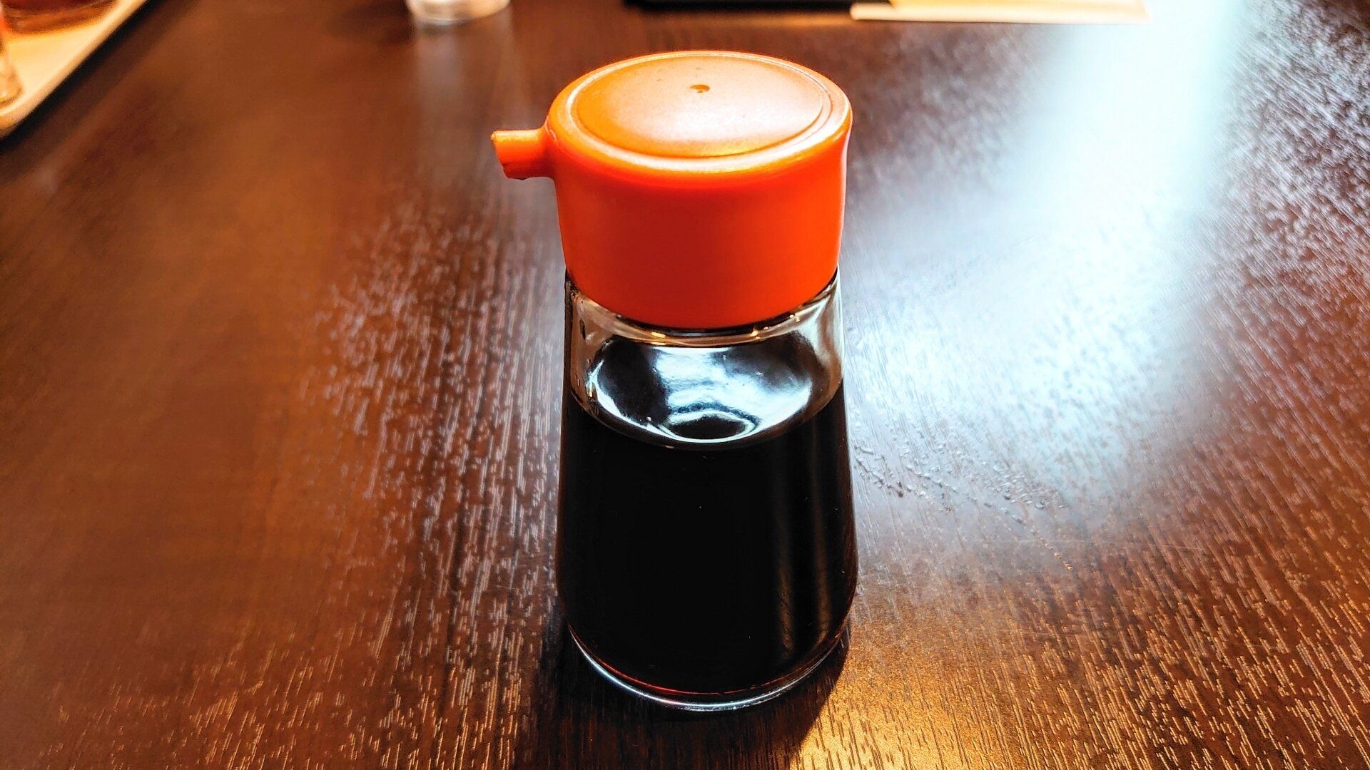 【あなたの家は大丈夫?】冷蔵庫に入れたほうがいい調味料・入れないほうがいい調味料を元家政婦が整理!