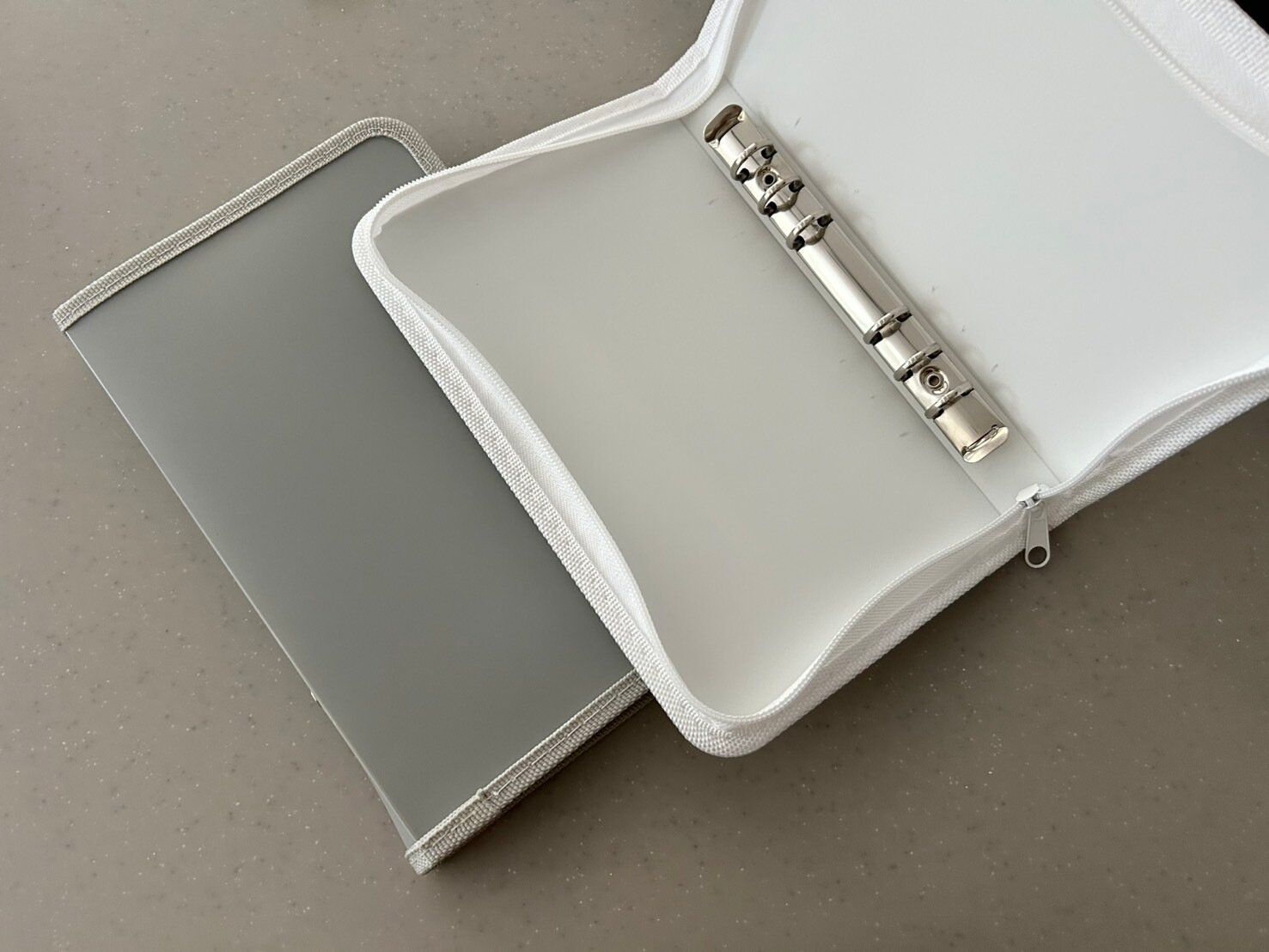 【セリア】収納ポーチは「自分でつくる」がおすすめ！セリアアイテムを組みあせて理想の収納を