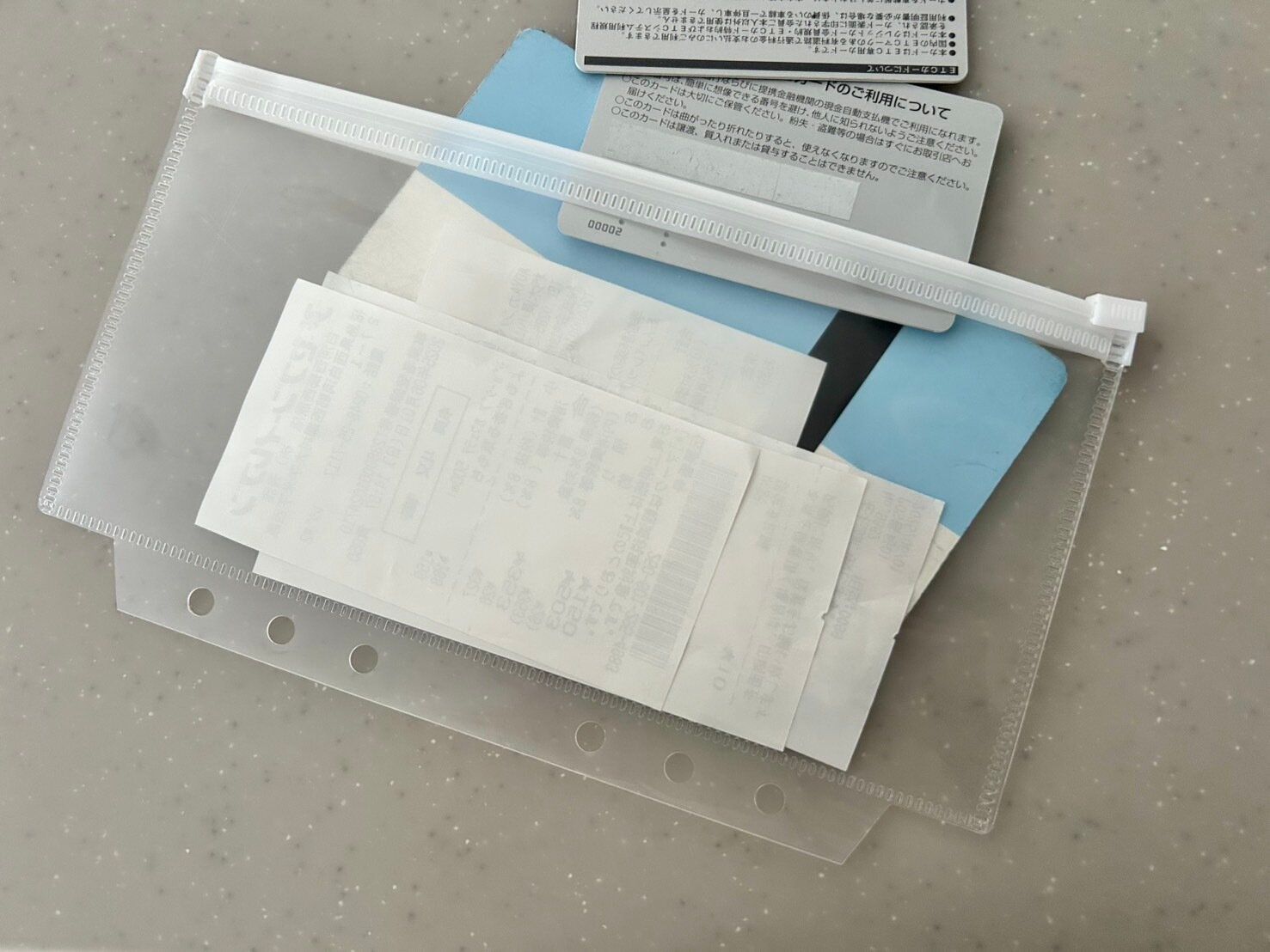 【セリア】収納ポーチは「自分でつくる」がおすすめ！セリアアイテムを組みあせて理想の収納を