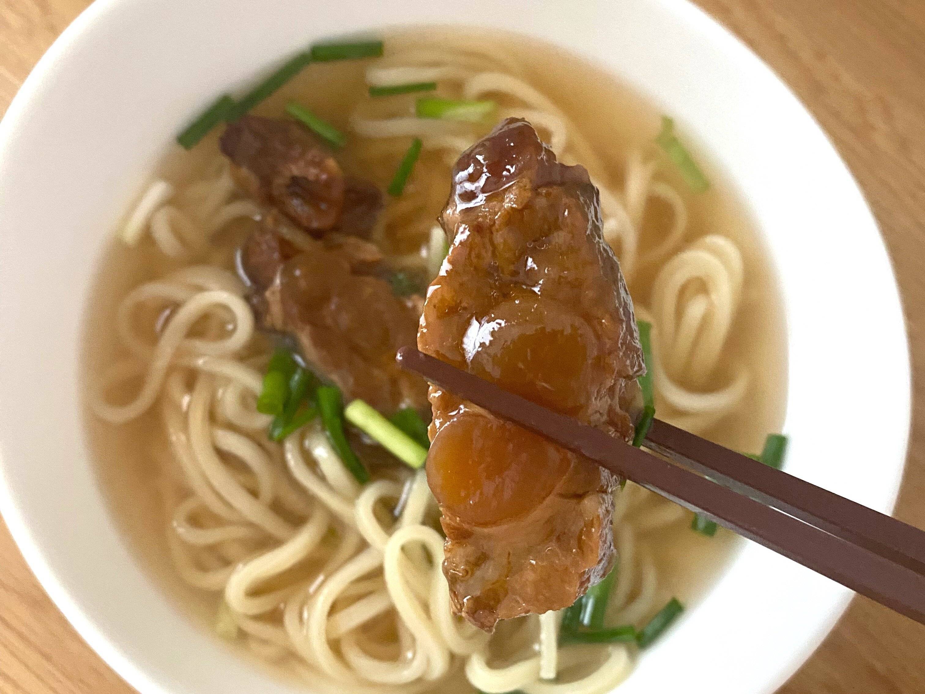 とろとろ軟骨ソーキそば