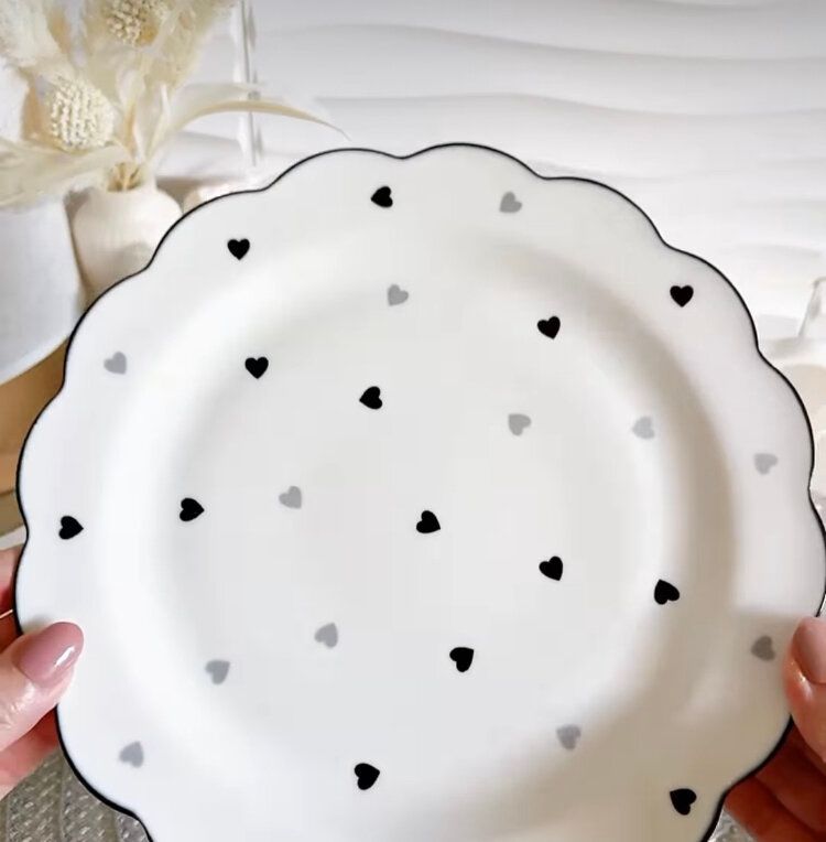 可愛いモノトーン食器