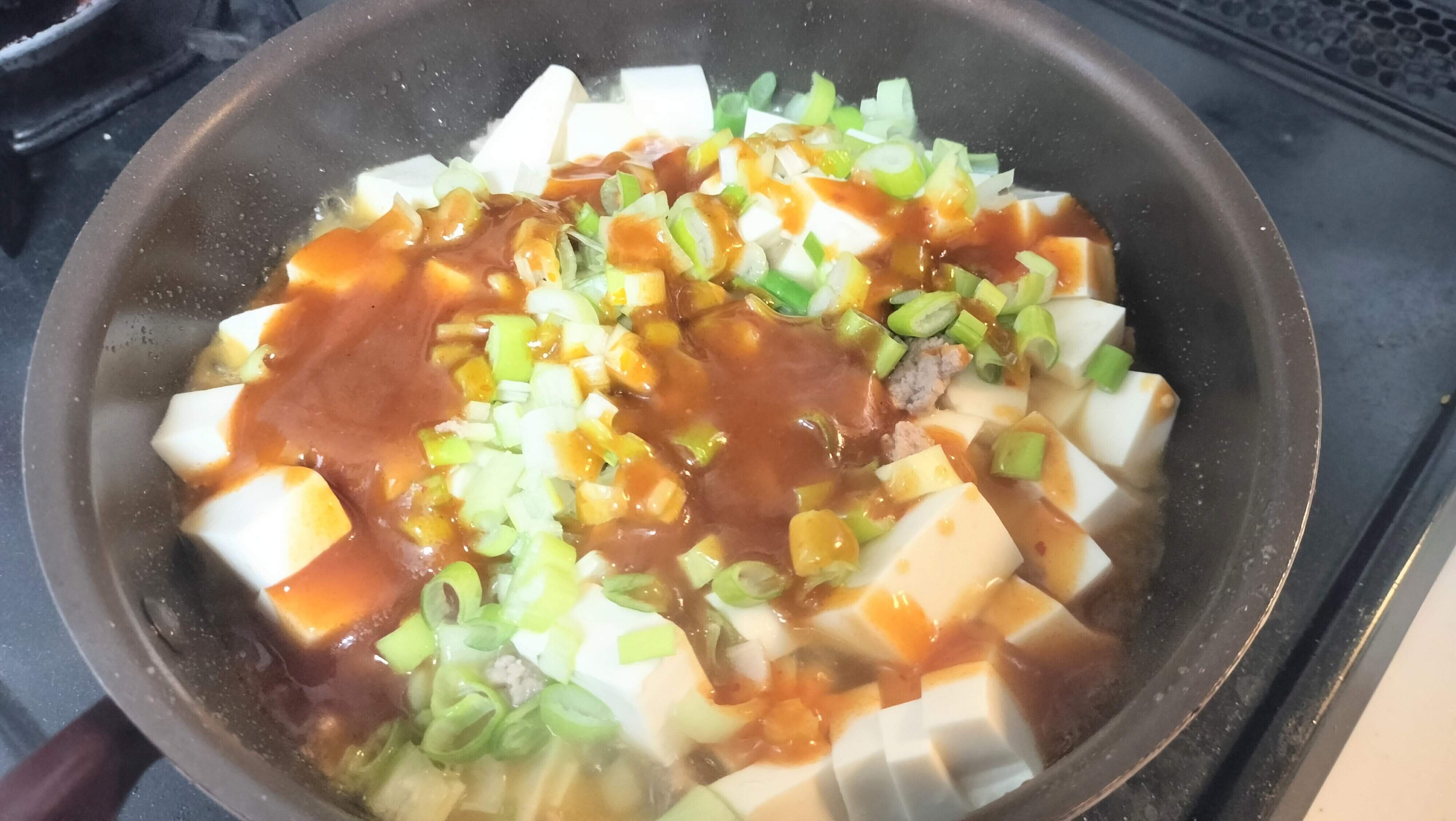 フライパンでつくるレモン麻婆豆腐