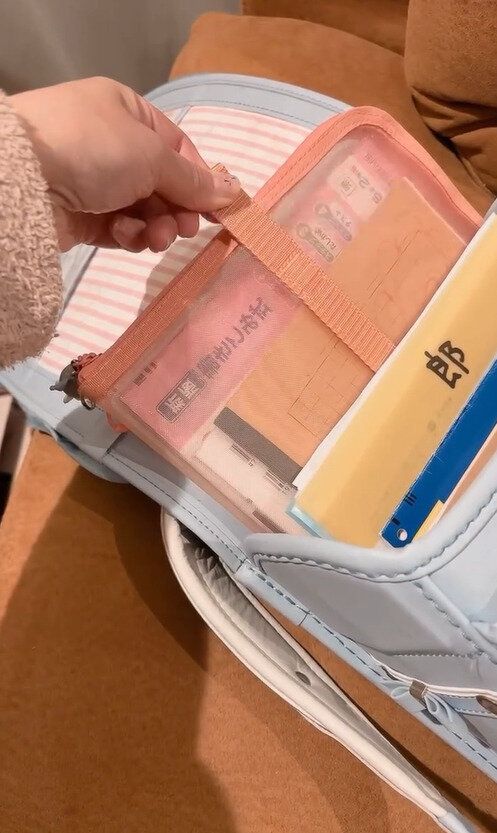 無印の、バズりまくりのれんらく袋！