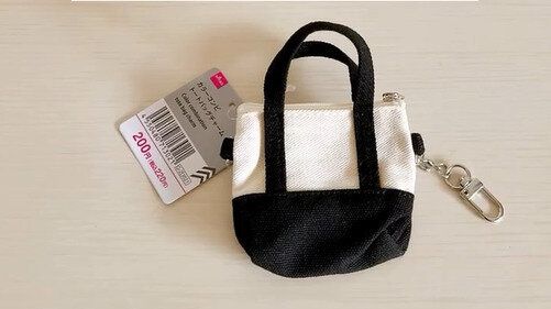 推し活にも使える!「カラーコンビトートバッグチャーム」