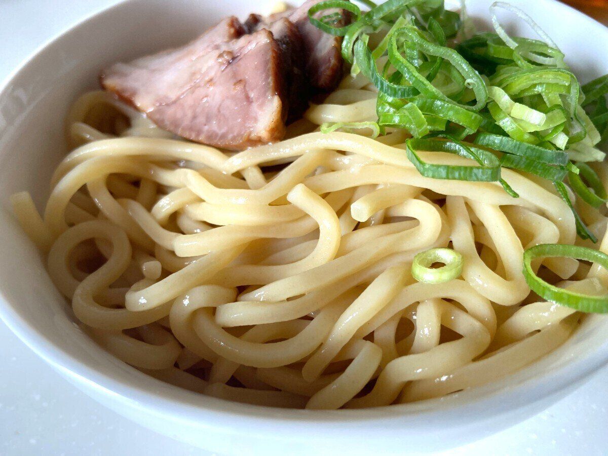 ぷりぷりの麺