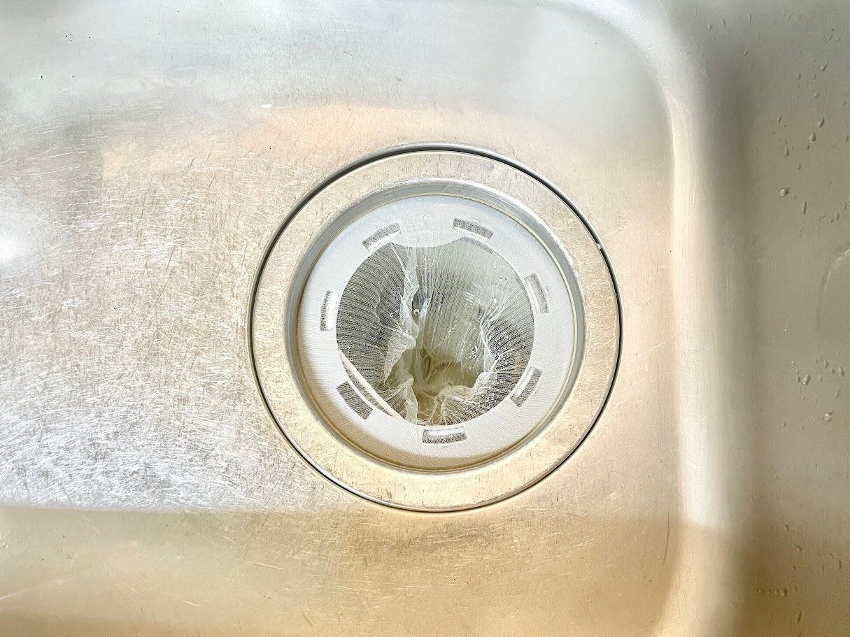 キッチンの水切りカゴをなくした