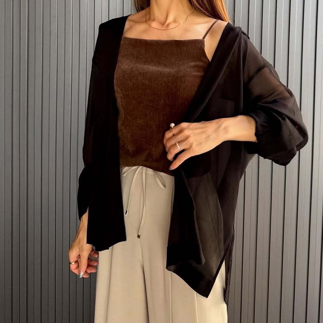 【GU】今年も完売か?“ブラウンがかわいい”レビュー多数!「ベロアブラフィール」が大活躍