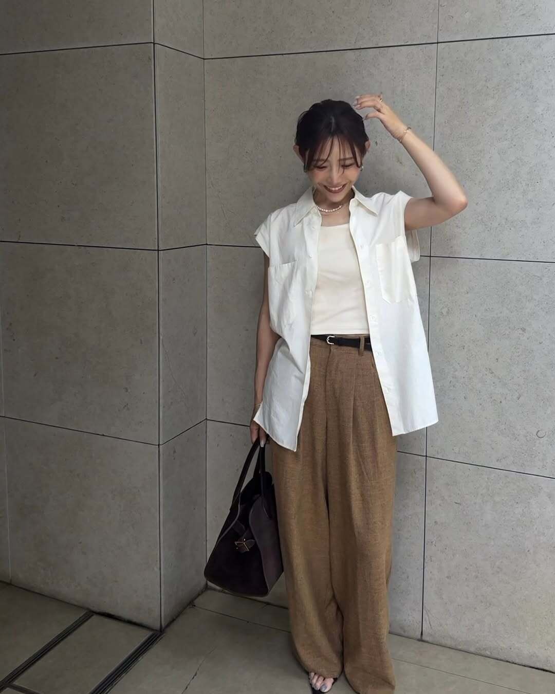 【GU】今年も完売か?“ブラウンがかわいい”レビュー多数!「ベロアブラフィール」が大活躍