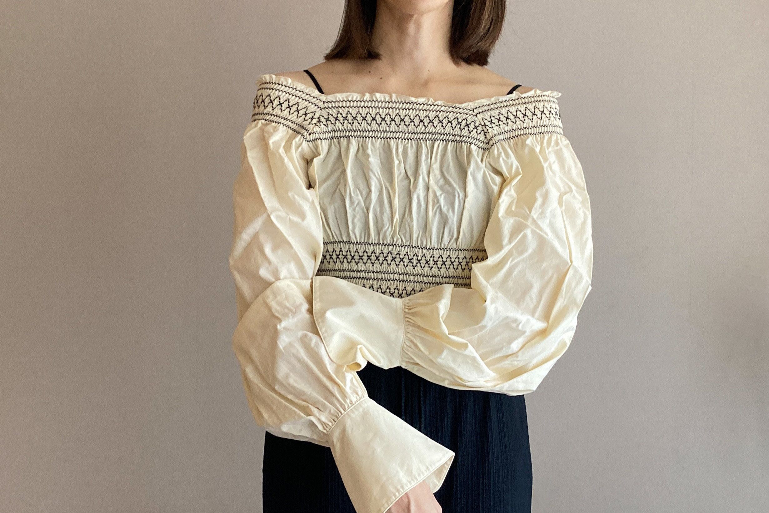 飛ぶように売れているGU！去年も大ヒットの新作ブラトップが話題沸騰中、おすすめの合わせ方とは