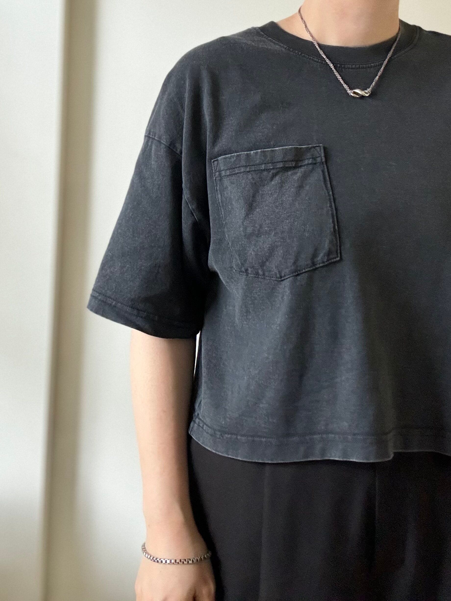 グレー5部袖Tシャツ