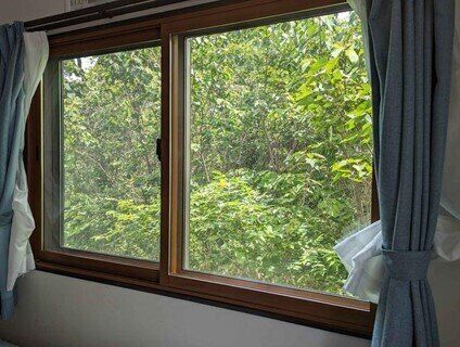 内窓つけて大正解！今なら補助金で50%オフ！我が家の内窓リフォーム体験談