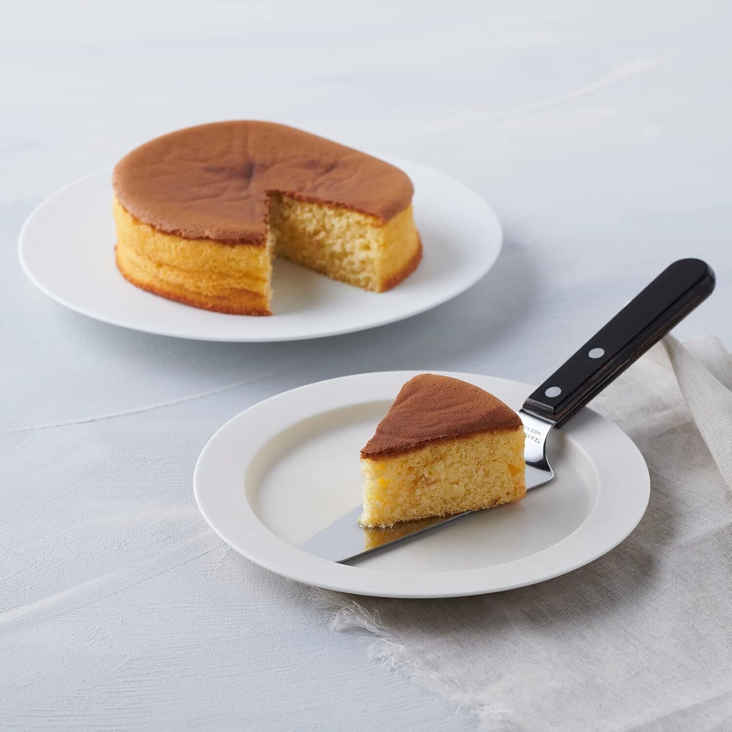 スポンジケーキ