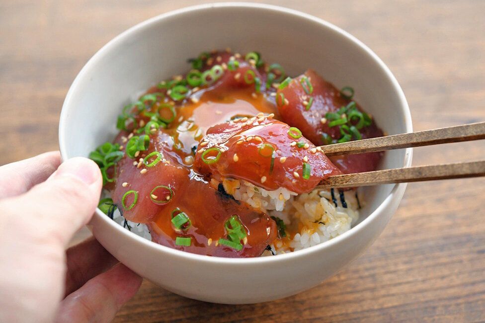 マグロのユッケ丼のレシピ/作り方