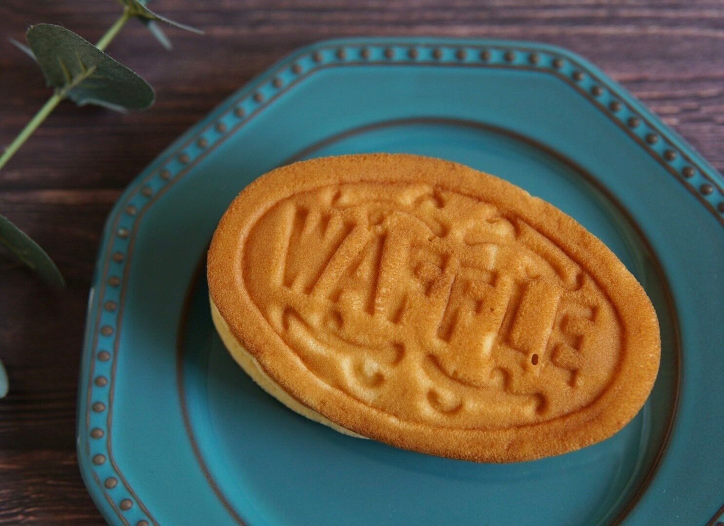 ふんわりワッフル(カスタード＆ホイップ)