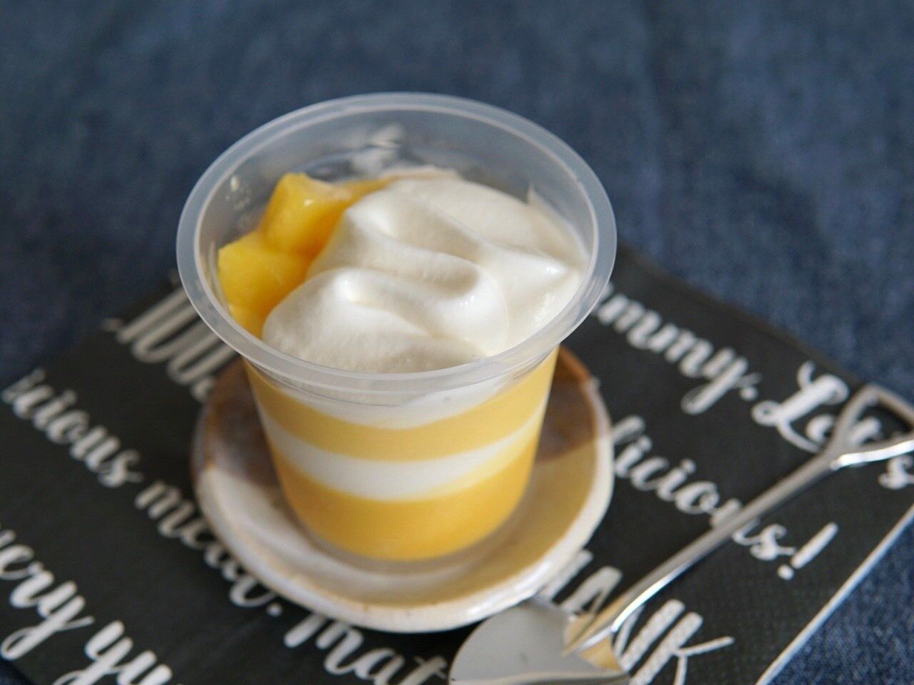 マンゴーパフェ