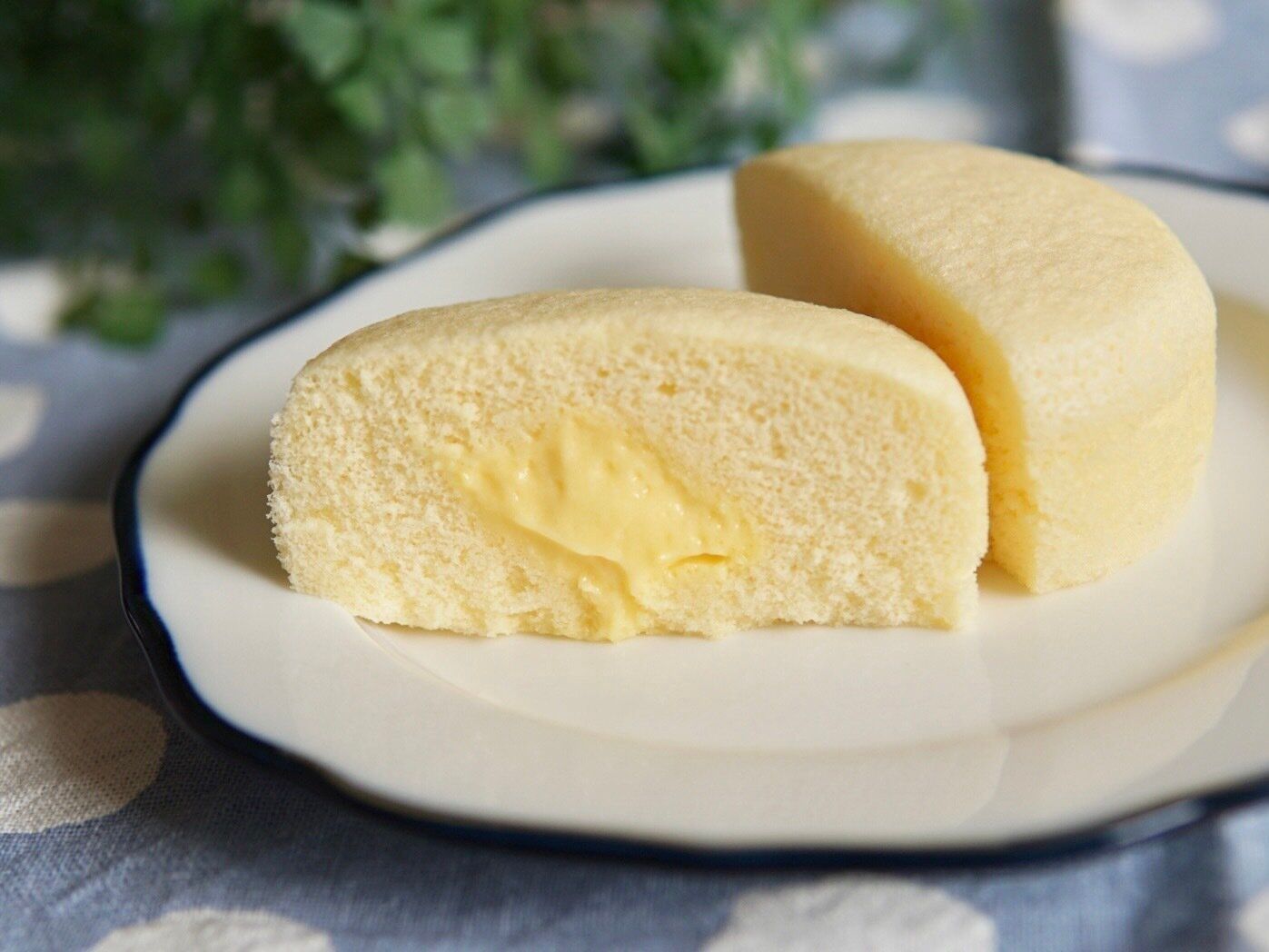 ふわふわ　カスタードカット