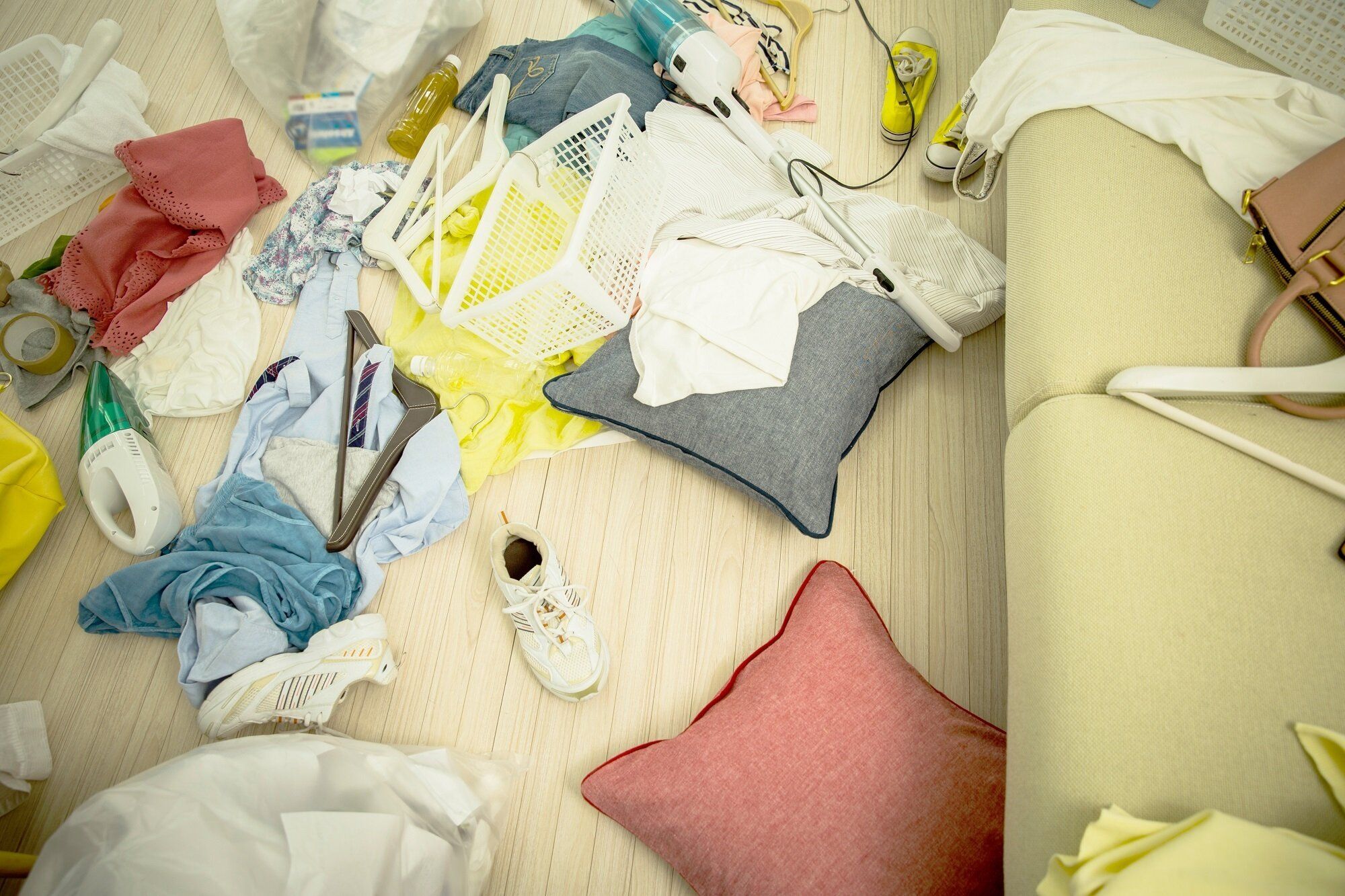 【プロも実践】家が汚い人はぜひやって!「毎日5分」無理なくできる隙間片付け3選