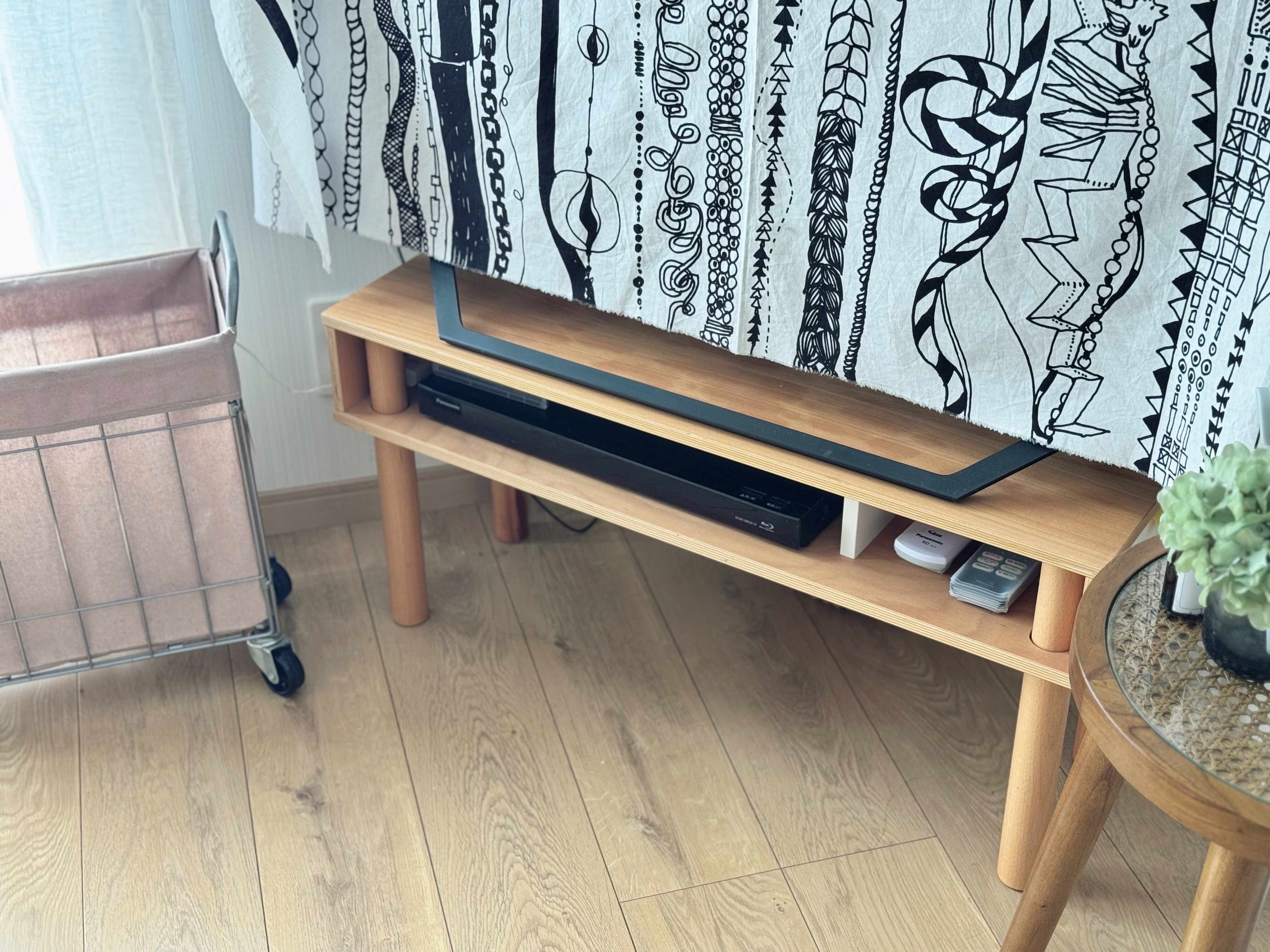 1．収納力バツグンのテレビ台