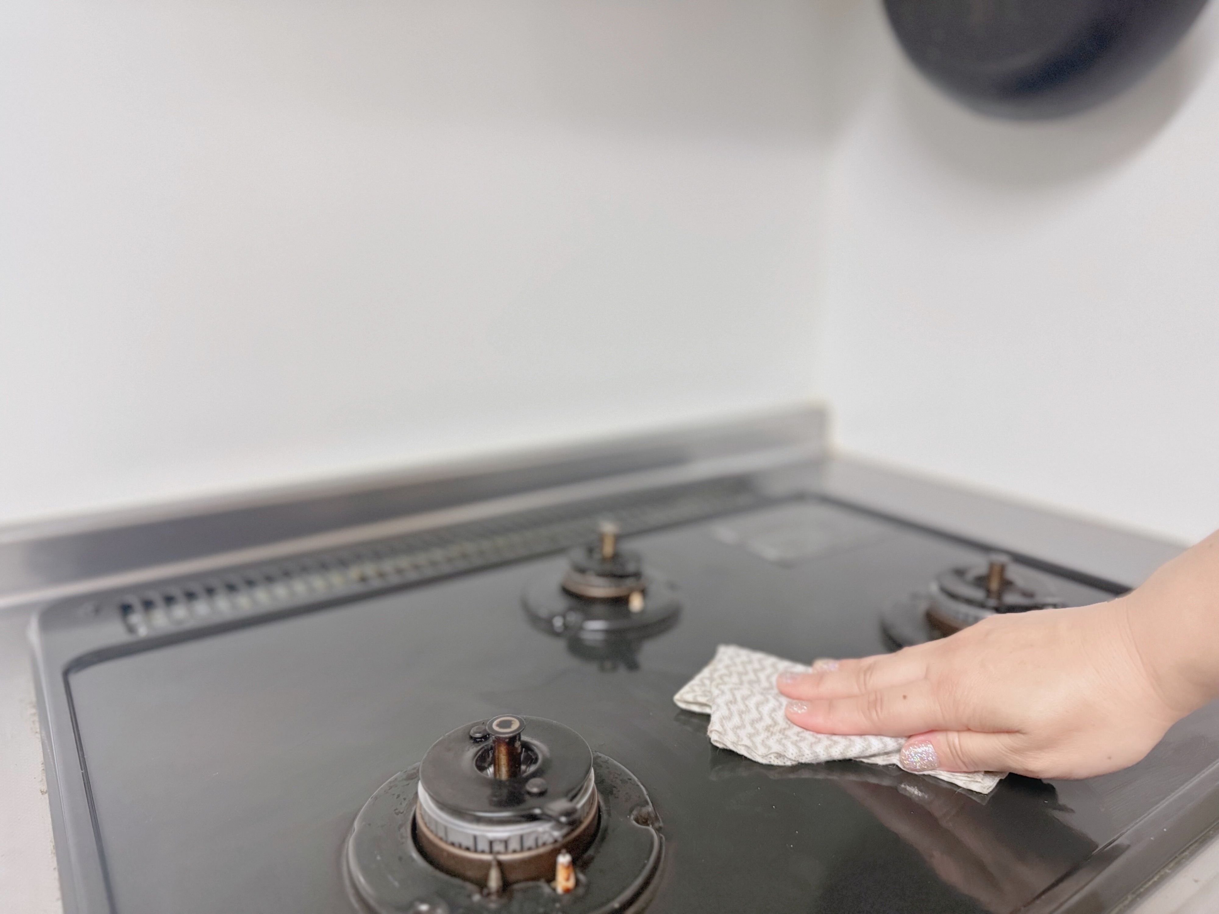 3.使い捨て台拭きでとことん掃除をしてから捨てる