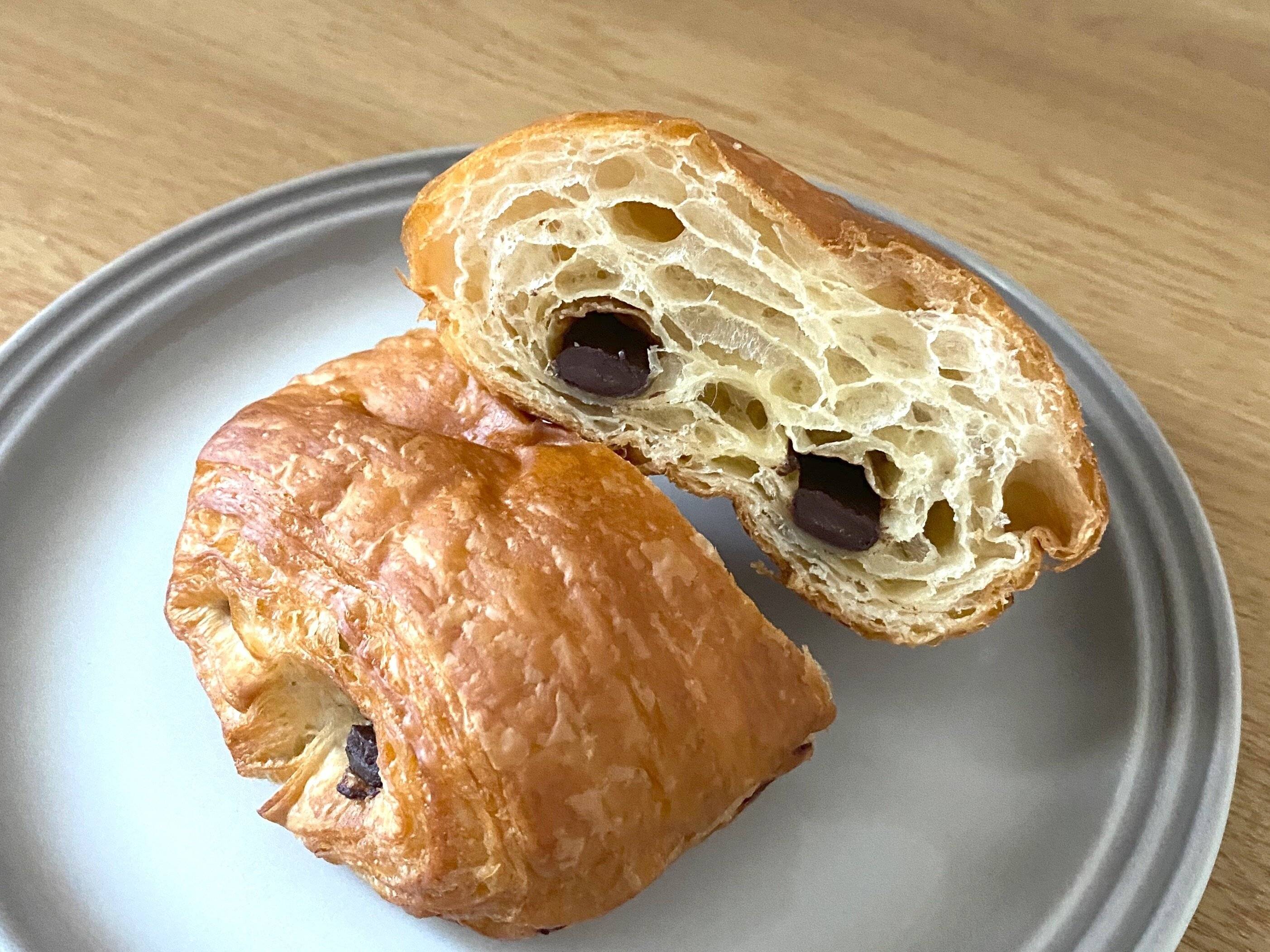 フランス産発酵バターのパン・オ・ショコラ