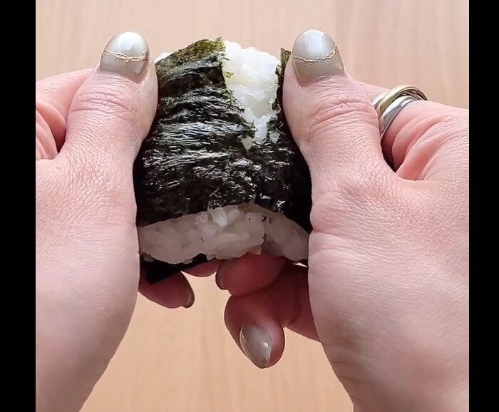 【ダイソー】悩み解決!くるくる海苔パンチ