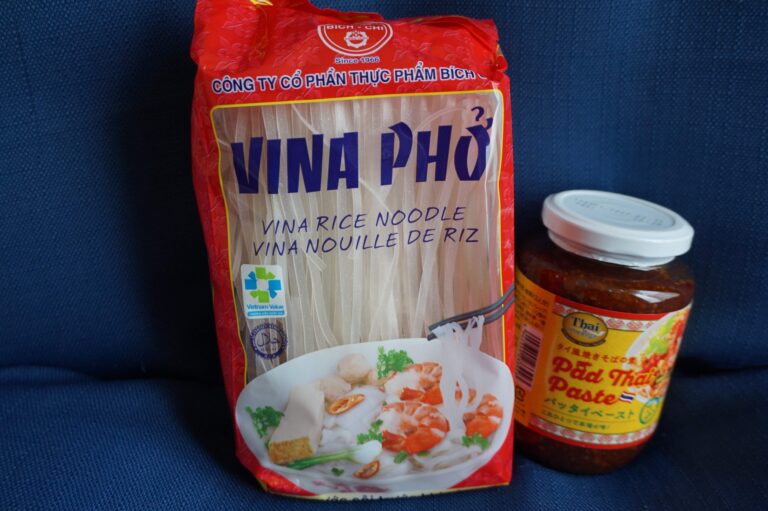 1人分の材料費300円以下なのに本格的！【業務スーパー】の食材でパッタイを作ってみました。