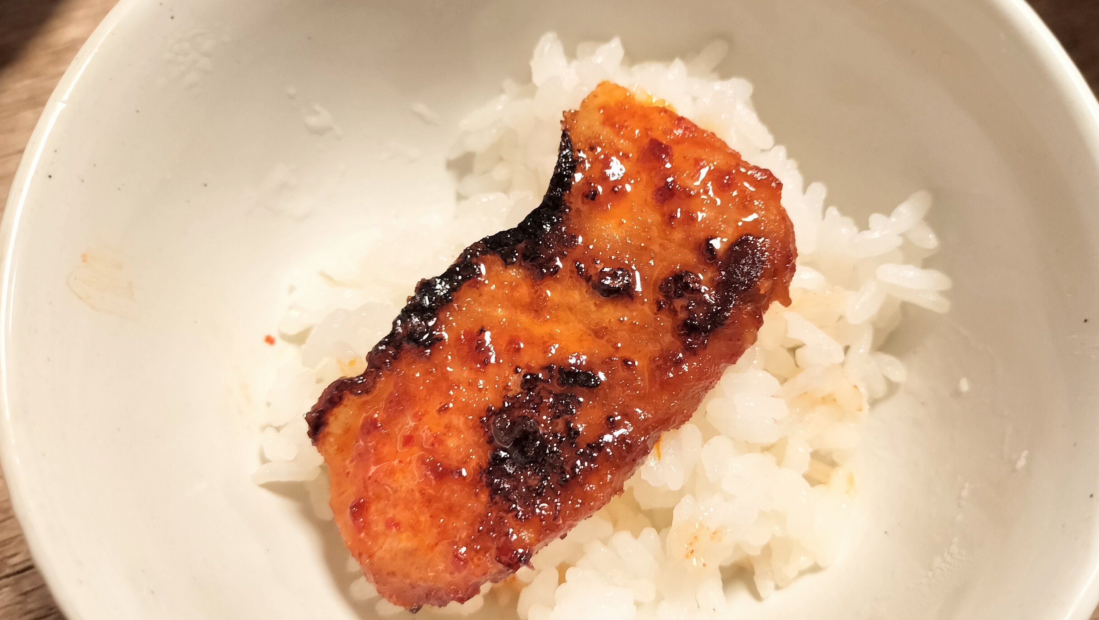 ごはんがすすむ甘辛味のお肉