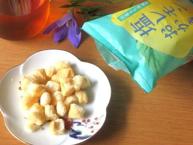 塩レモンおかき　中身