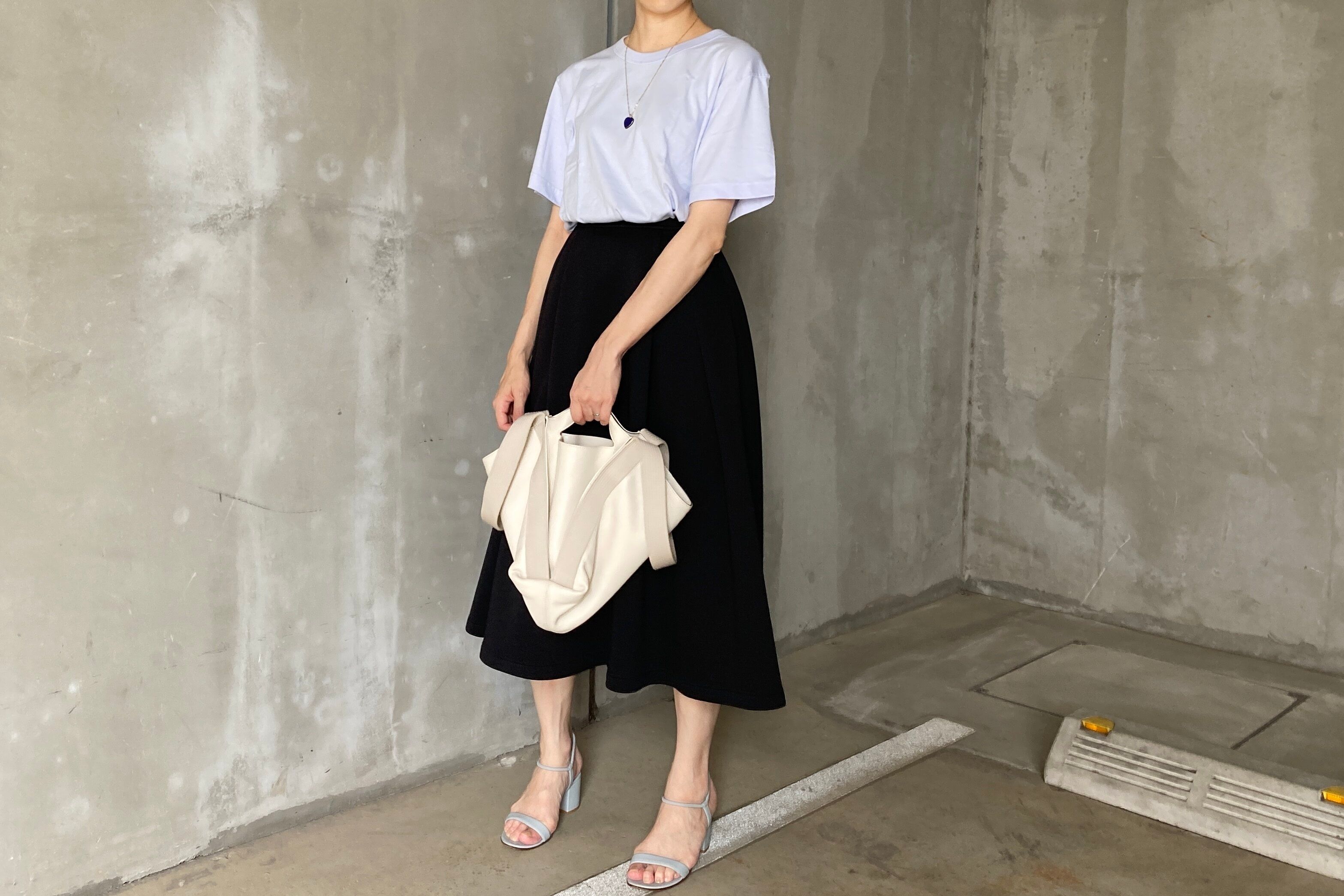 【ファミマ】良質で使えるTシャツ大発見!一番人気カラーを着回し