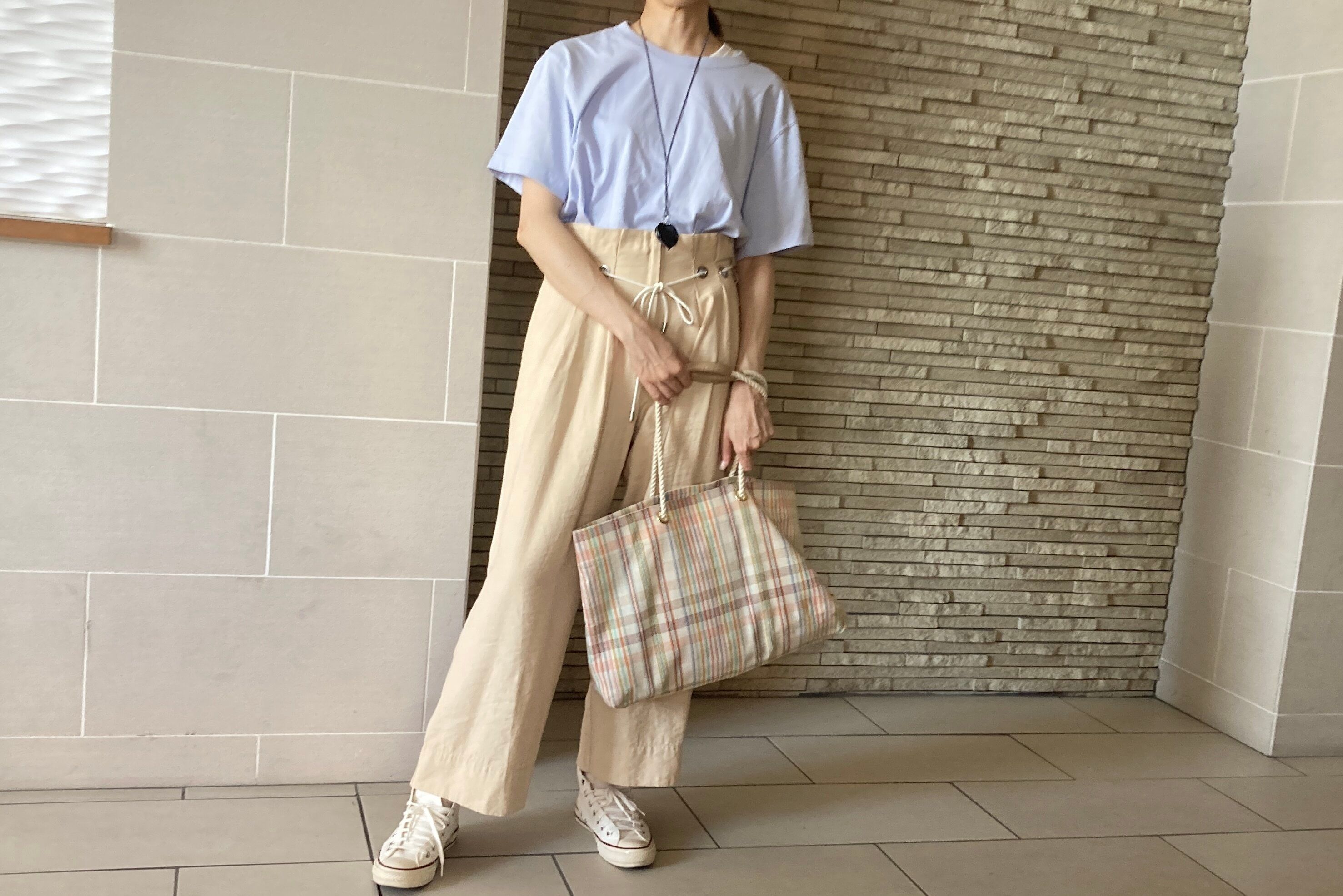 【ファミマ】良質で使えるTシャツ大発見!一番人気カラーを着回し